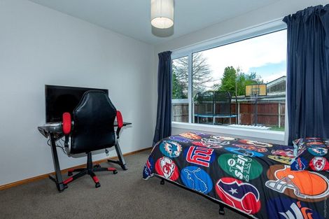 Photo of property in 7 Penwood Street, Russley, Christchurch, 8042