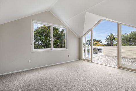 Photo of property in 60 Princes Street, Northcote Point, Auckland, 0627