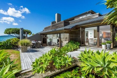 Photo of property in 246/44 Ocean View Road, Milford, Auckland, 0620