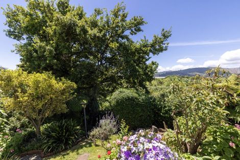 Photo of property in 90-92 Kiwi Road, Raumati Beach, Paraparaumu, 5032