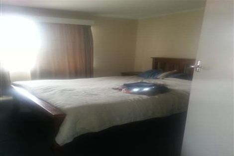 Photo of property in 28 Bellona Place, Cannons Creek, Porirua, 5024