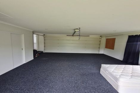 Photo of property in 8 Wells Place, Whitianga, 3510