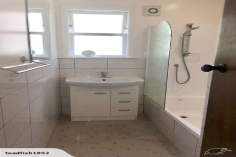 Photo of property in 82 Martindales Road, Heathcote Valley, Christchurch, 8022