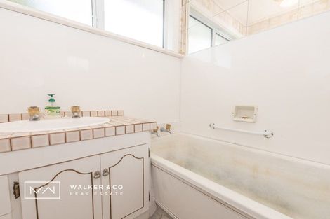 Photo of property in 10 Weka Grove, Elderslea, Upper Hutt, 5018