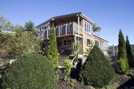 Photo of property in 540 Kawakawa-orere Road, Orere Point, Papakura, 2585