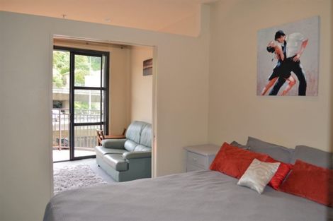 Photo of property in Atrium Apartments, 2q/154 The Terrace, Wellington Central, Wellington, 6011