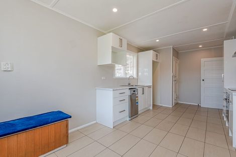 Photo of property in 41 Rangiora Avenue, Roslyn, Palmerston North, 4414