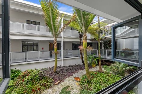 Photo of property in Atlas Apartments, 17/49 Maunganui Road, Mount Maunganui, 3116