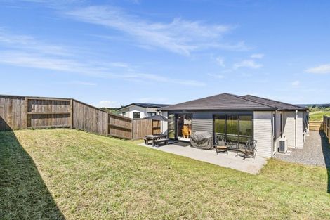 Photo of property in 73 Ridge Drive, Omokoroa, 3114