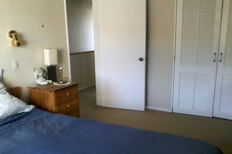 Photo of property in 2 Lyall Parade, Lyall Bay, Wellington, 6022