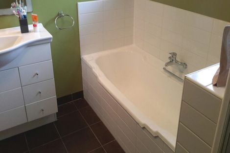 Photo of property in 16 Shearer Avenue, Papanui, Christchurch, 8052