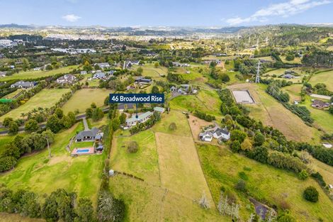 Photo of property in 46 Broadwood Rise, Kumeu, 0892