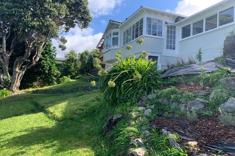 Photo of property in 29 Tirohanga Road, Tirohanga, Lower Hutt, 5010