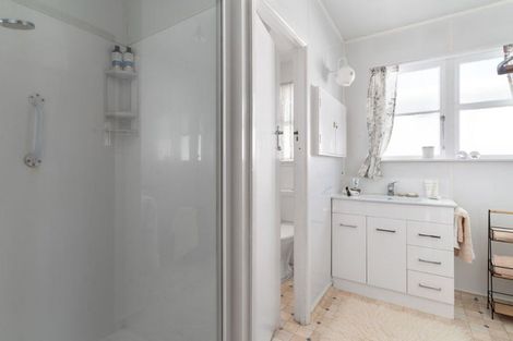 Photo of property in 134 Pembroke Street, Carterton, 5713