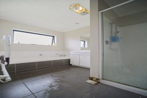 Photo of property in 43a Porchester Road, Papakura, 2110