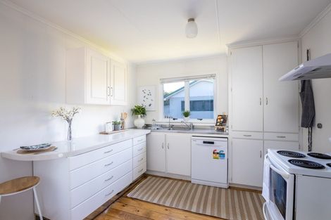 Photo of property in 275 Tukapa Street, Hurdon, New Plymouth, 4310