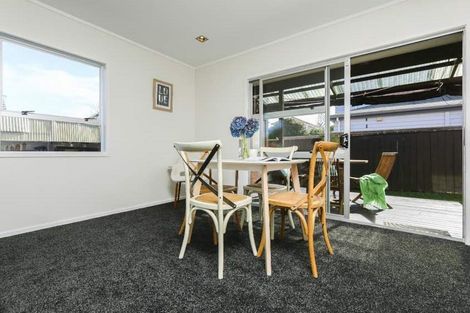 Photo of property in 25a Rogan Street, Mount Roskill, Auckland, 1041