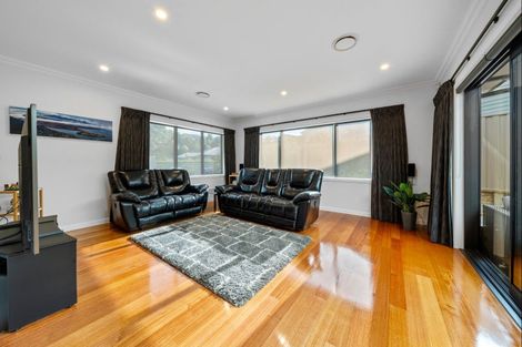 Photo of property in 5 Fern Lane, Whalers Gate, New Plymouth, 4310