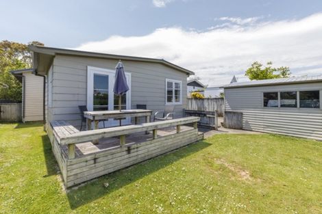 Photo of property in 10 Mere Mere Avenue, Palmerston North, 4414