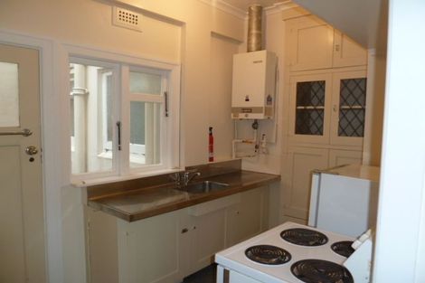 Photo of property in Elms Court Flats, 6/367 The Terrace, Te Aro, Wellington, 6011