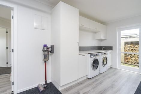 Photo of property in 821 Stoney Creek Road, Bunnythorpe, Palmerston North, 4478