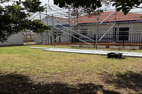 Photo of property in 89 Cambridge Terrace, Waterloo, Lower Hutt, 5011