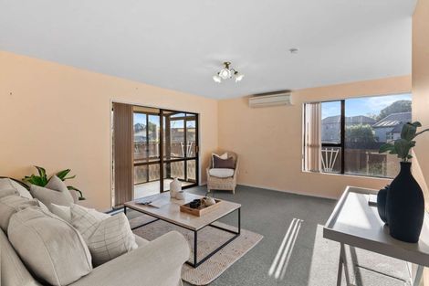 Photo of property in 8 Hargest Crescent, Sydenham, Christchurch, 8023