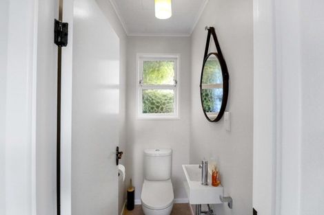 Photo of property in 14 Waipounamu Drive, Kelson, Lower Hutt, 5010