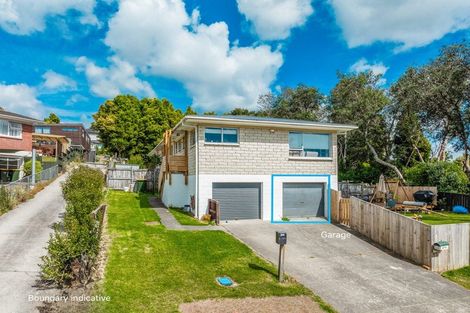 Photo of property in 2/30 Kathleen Street, Totara Vale, Auckland, 0627