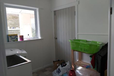 Photo of property in 353 Tukapa Street, Hurdon, New Plymouth, 4310