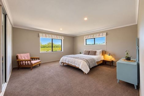 Photo of property in 48 Travers Road, Te Kauwhata, 3782