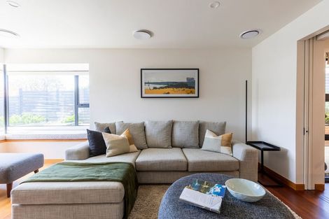 Photo of property in 39b Braithwaite Street, Karori, Wellington, 6012