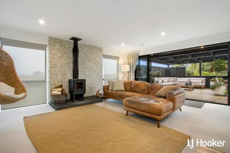 Photo of property in 24 Surfers Avenue, Waihi Beach, 3611