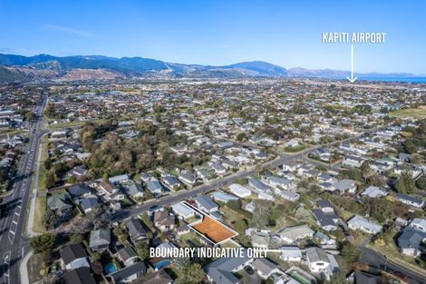 Photo of property in 47a Walton Road, Paraparaumu Beach, Paraparaumu, 5032