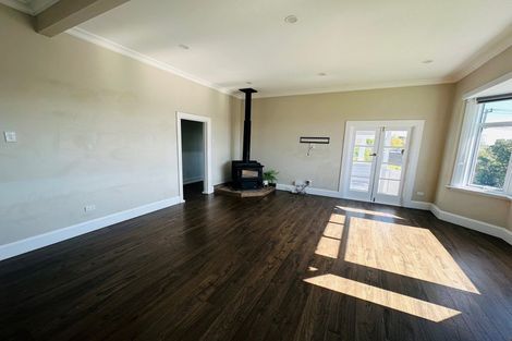 Photo of property in 2 Armstrong Street, Balclutha, 9230