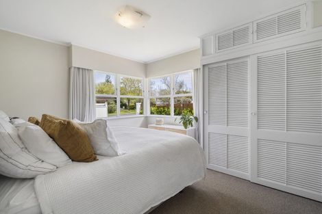 Photo of property in 27 Lynden Avenue, Hillcrest, Auckland, 0627