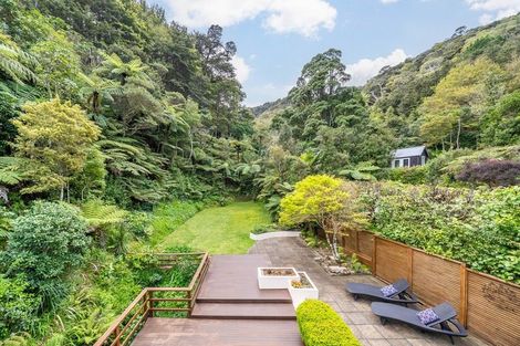 Photo of property in 39 Kotari Road, Days Bay, Lower Hutt, 5013