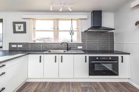 Photo of property in 12 Durham Road, Springvale, Whanganui, 4501