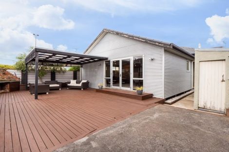Photo of property in 4 De Carle Street, Saint Kilda, Dunedin, 9012