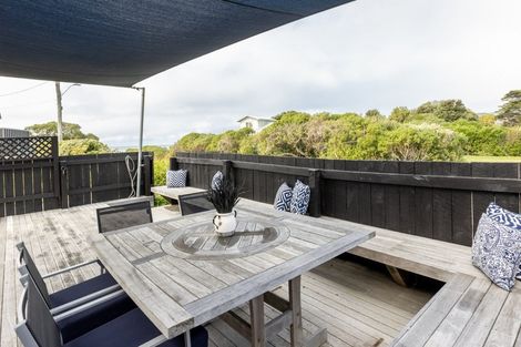 Photo of property in 12 Moori Road, Waimarama, 4294