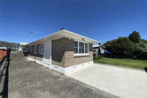 Photo of property in 1/4 Royal Arch Place, Rosehill, Papakura, 2113