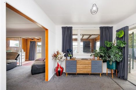 Photo of property in 68 Bredins Line, Marton, 4710