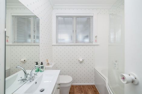 Photo of property in 105 Pownall Street, Masterton, 5810