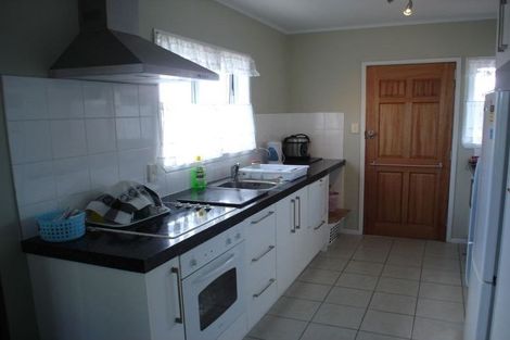 Photo of property in 4/33 Rodney Street, Howick, Auckland, 2014