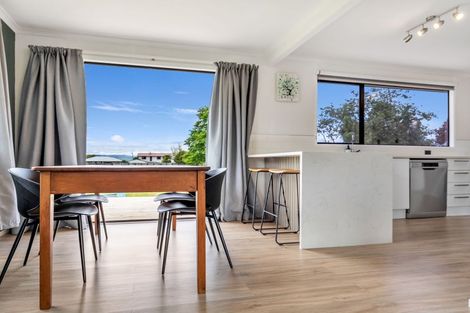 Photo of property in 51 Ngatai Avenue, Ngongotaha, Rotorua, 3010