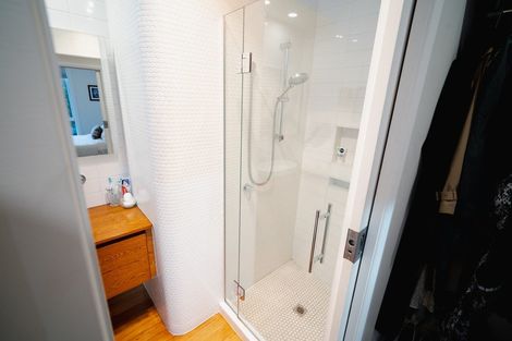 Photo of property in 216 Highgate, Roslyn, Dunedin, 9010