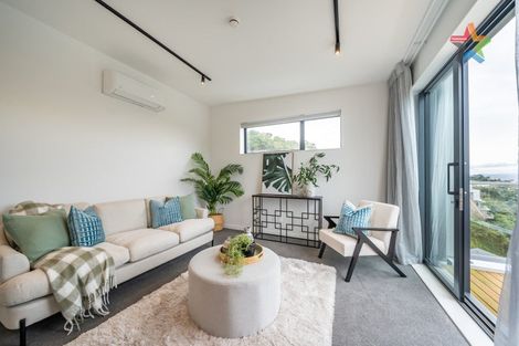 Photo of property in 6/69 Tiketike Way, Brooklyn, Wellington, 6021