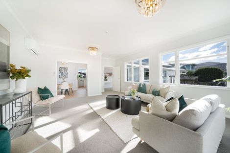 Photo of property in 10 Elizabeth Avenue, Heretaunga, Upper Hutt, 5018