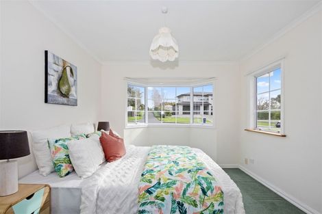 Photo of property in 8a Wainoni Heights, Greenhithe, Auckland, 0632