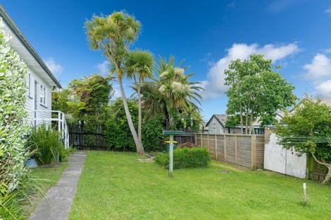 Photo of property in 1 Flynn Road, Hillcrest, Hamilton, 3216